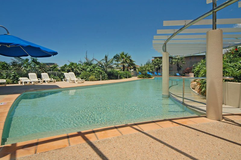 1201/3 McLean Street COOLANGATTA 13