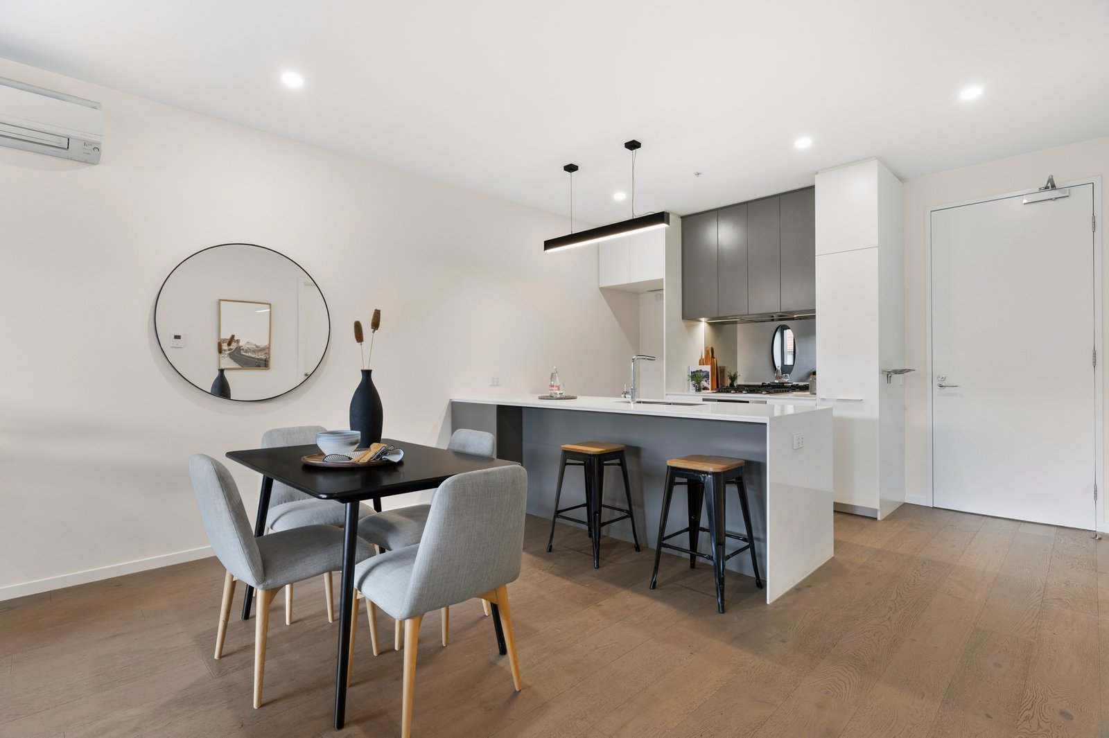 Gallery: 120/138 Glen Eira Road