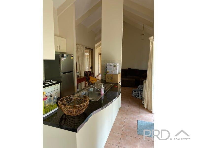 1/202 Eighth Street MILDURA 8