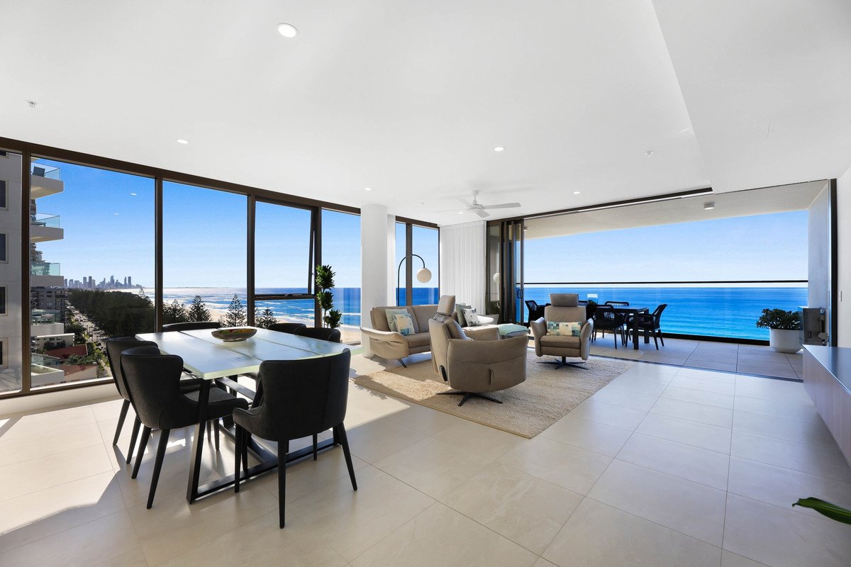 1202/112 The Esplanade Burleigh Heads 8