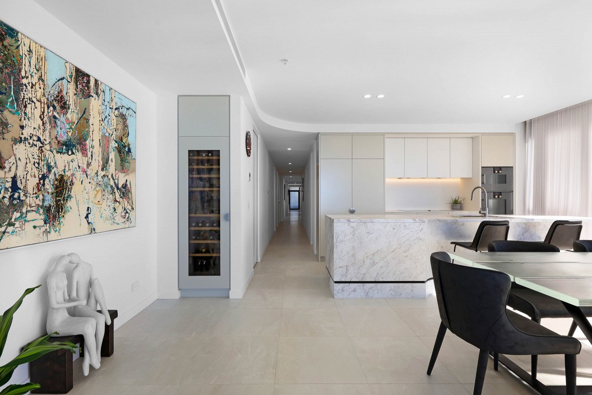 1202/112 The Esplanade Burleigh Heads 12