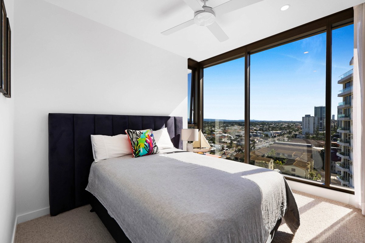 1202/112 The Esplanade Burleigh Heads 22