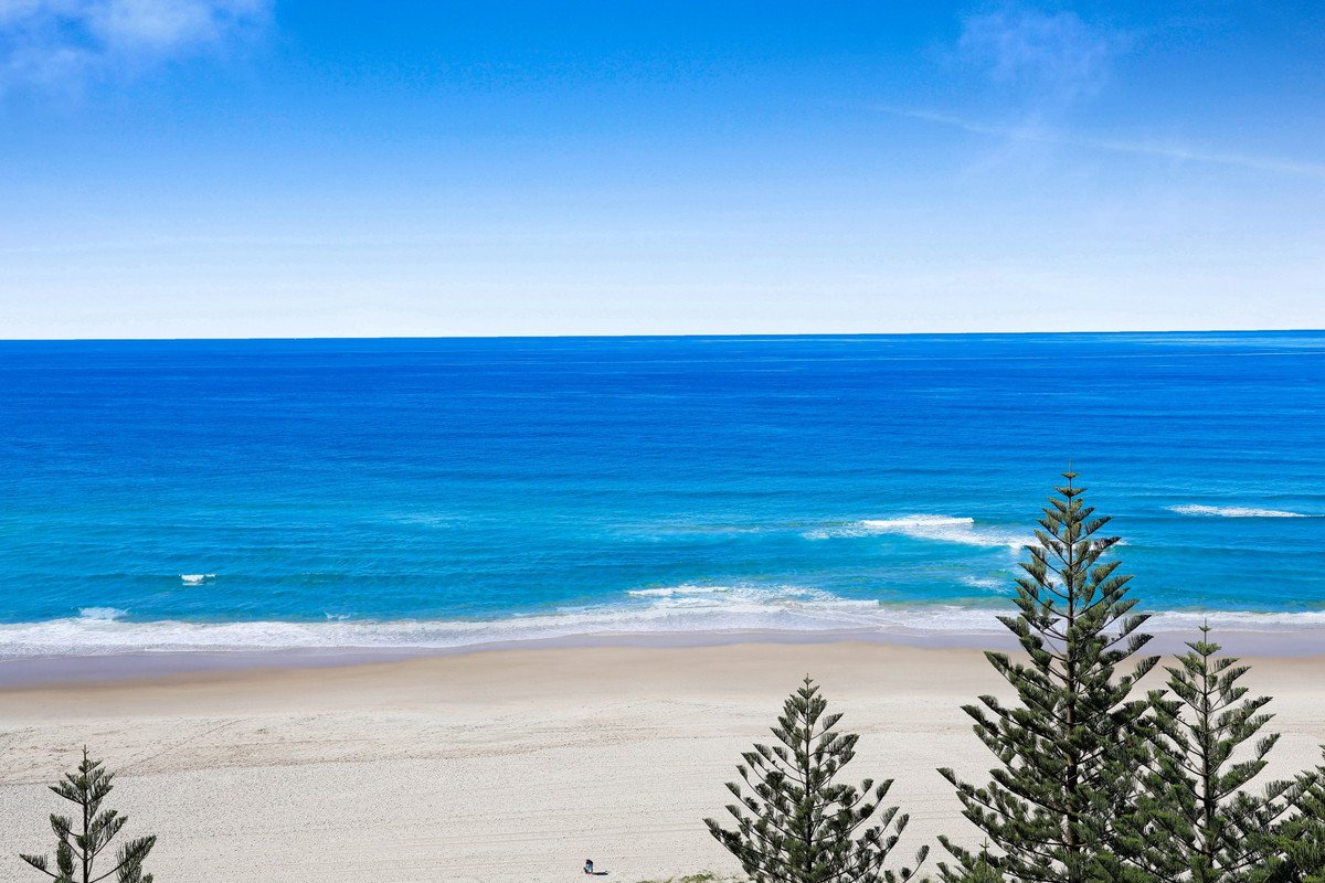 1202/112 The Esplanade Burleigh Heads 30