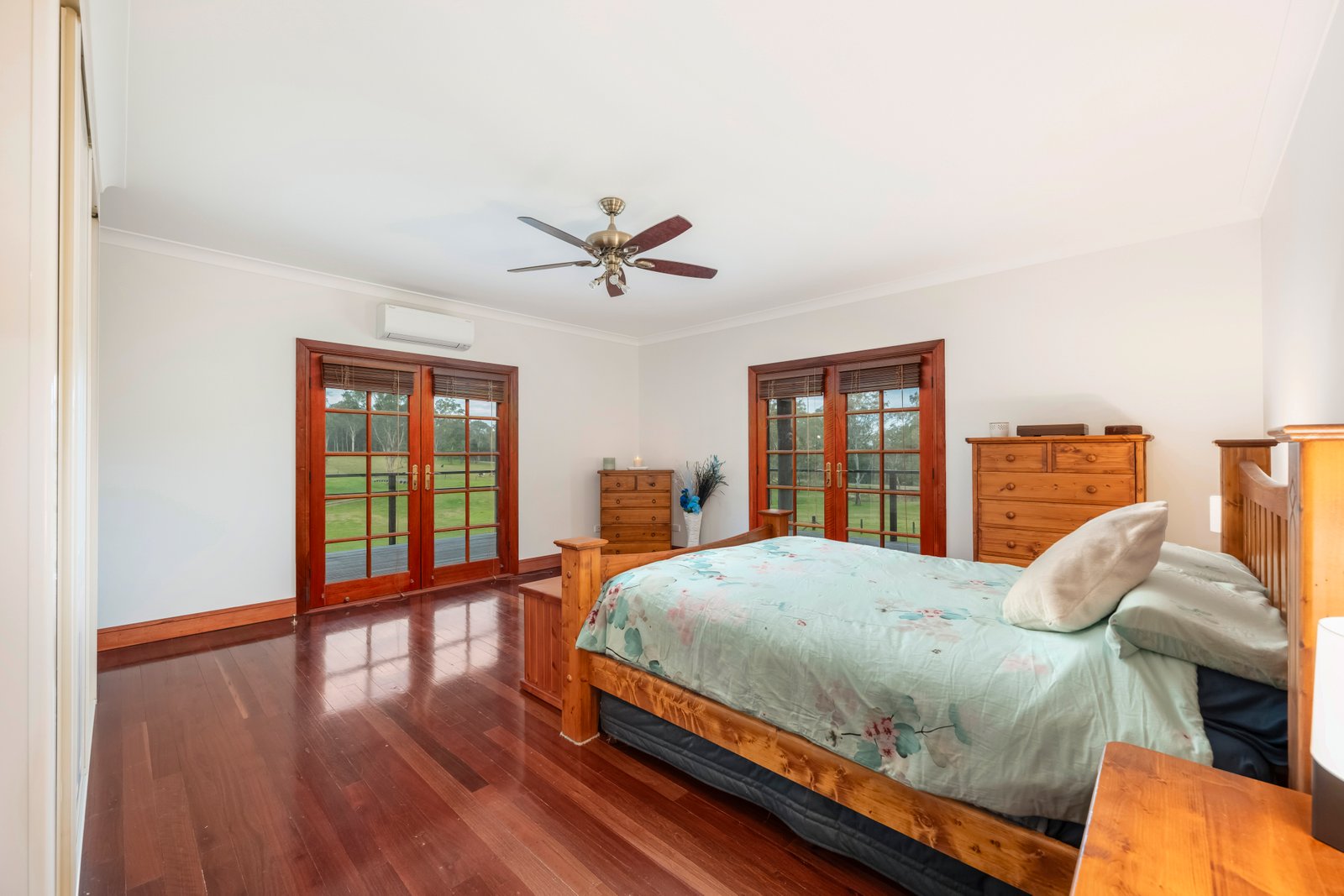 1203 Clarence Town Road SEAHAM 7