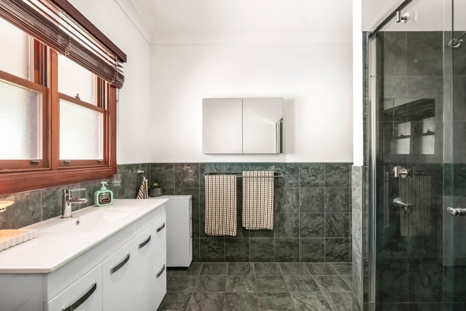 1203 Clarence Town Road SEAHAM 8