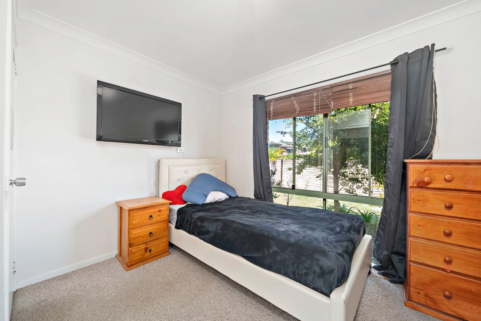 1/203 Rocky Point Road FINGAL BAY 7