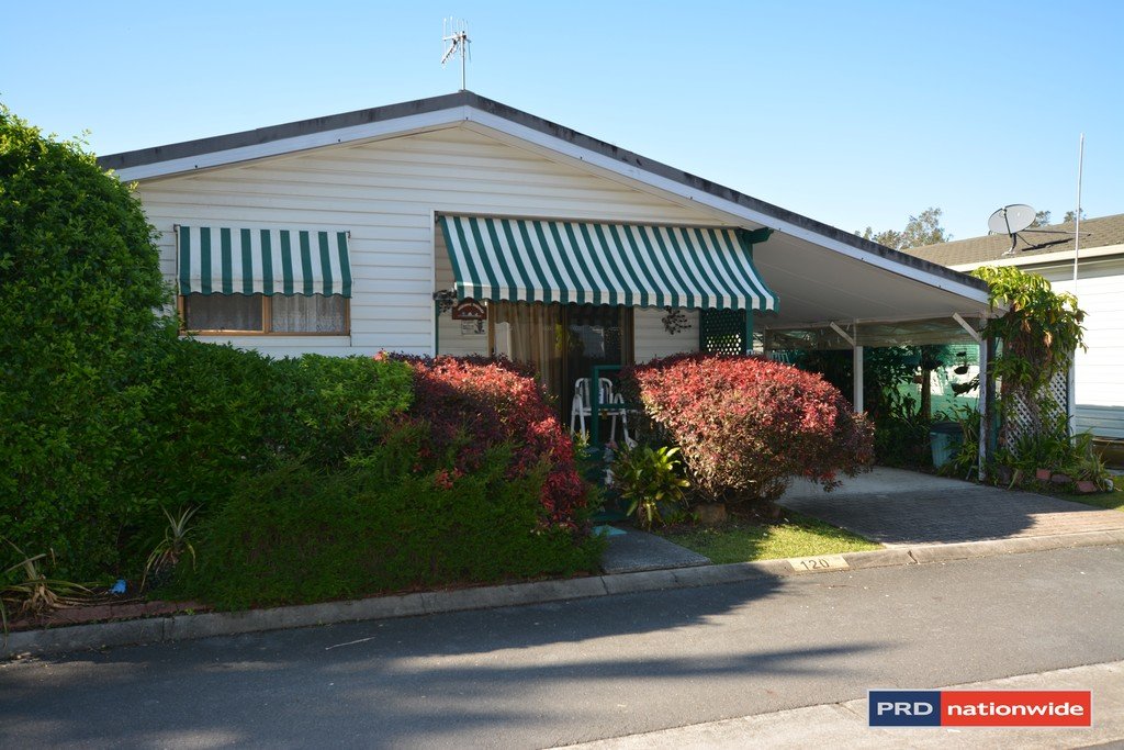 120/3 Township Drive BURLEIGH HEADS 1