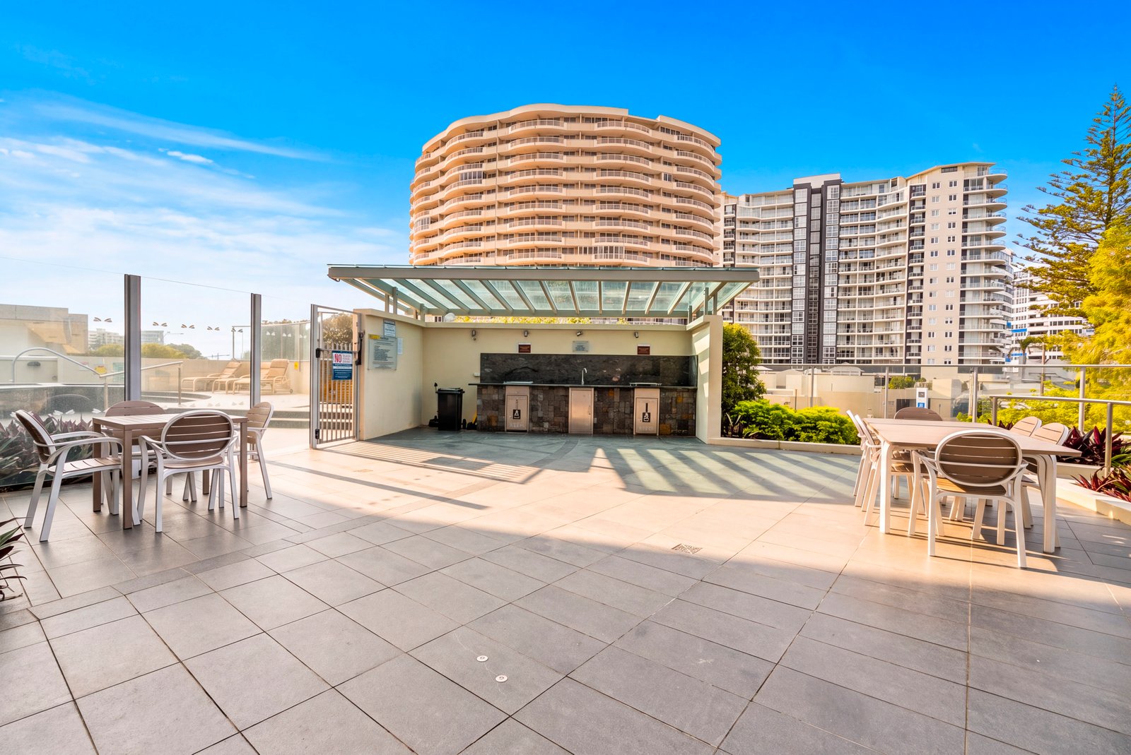 1203/110 Marine Parade COOLANGATTA 20