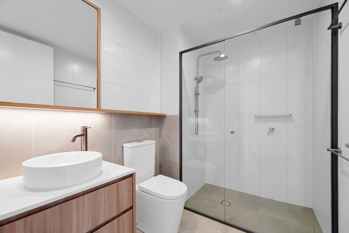 1203/6 Second Avenue Burleigh Heads 17