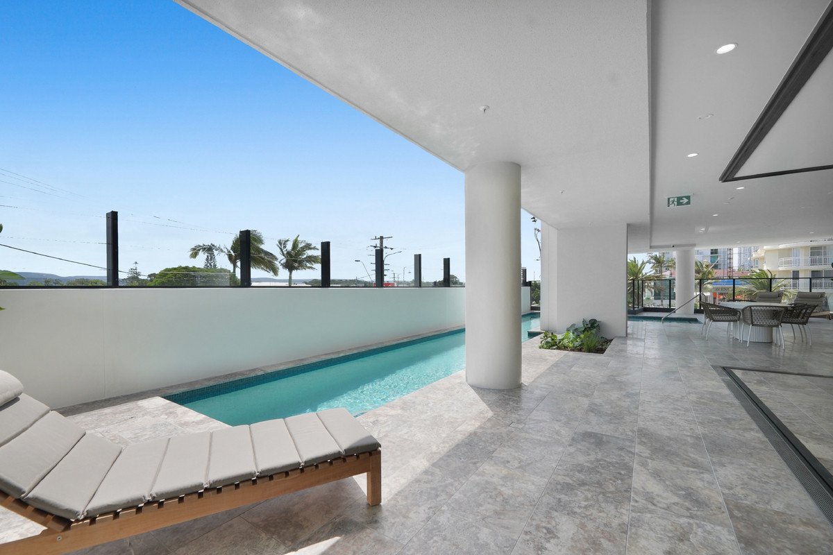 1203/6 Second Avenue Burleigh Heads 2