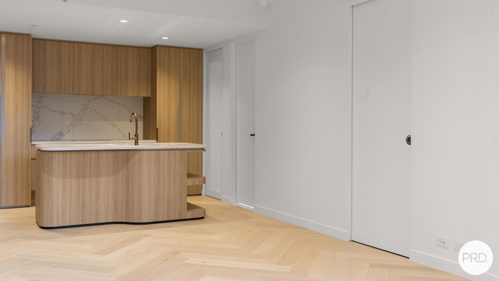 1203/63 Latrobe Street MELBOURNE 5