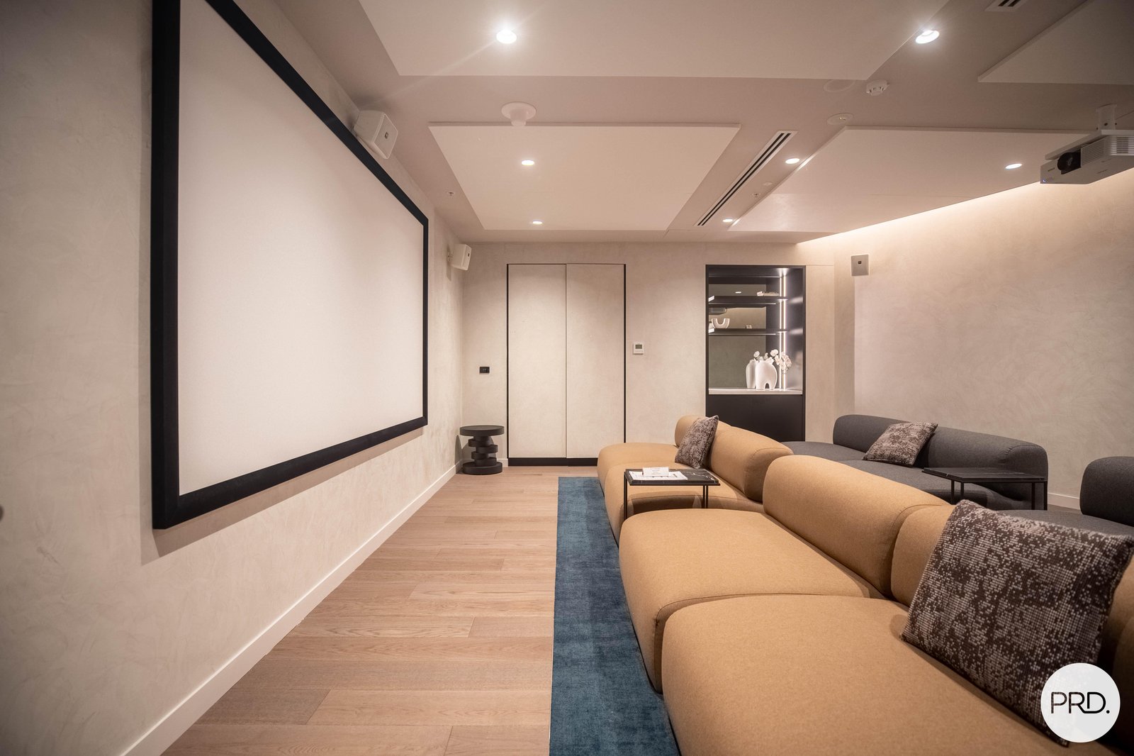 1203/63 Latrobe Street MELBOURNE 18
