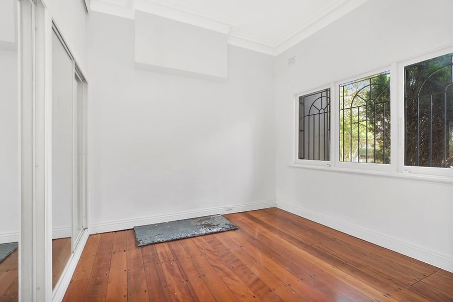 1/204 Bronte Road WAVERLEY 3