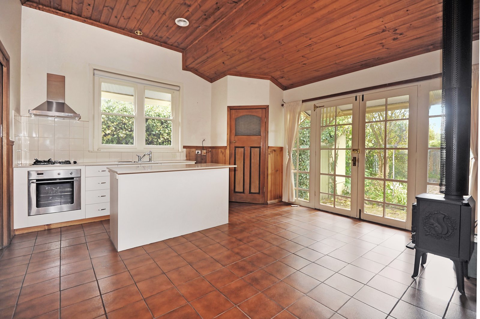 Gallery: 1204 Dana Street