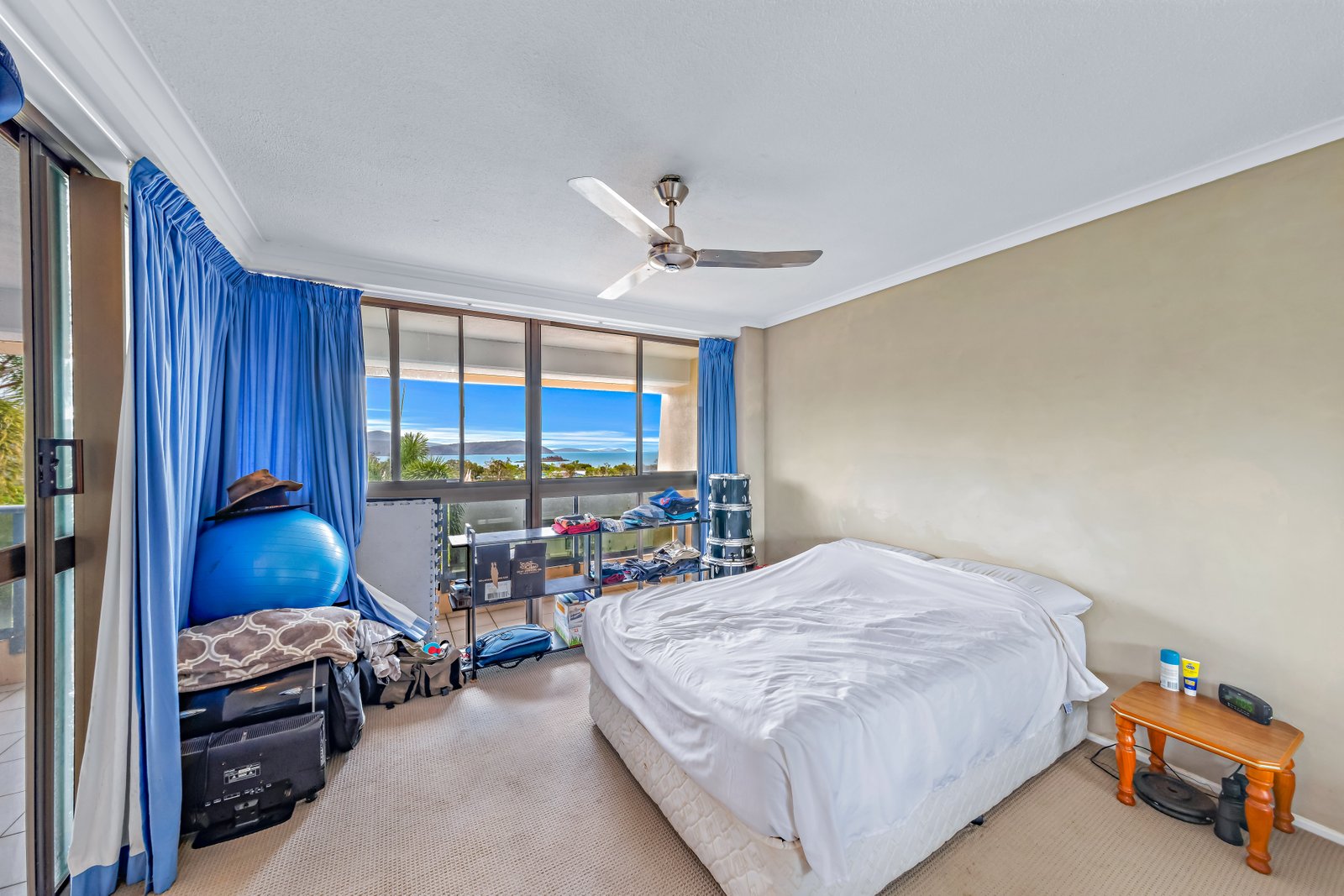 120/4 Eshelby Drive CANNONVALE 9