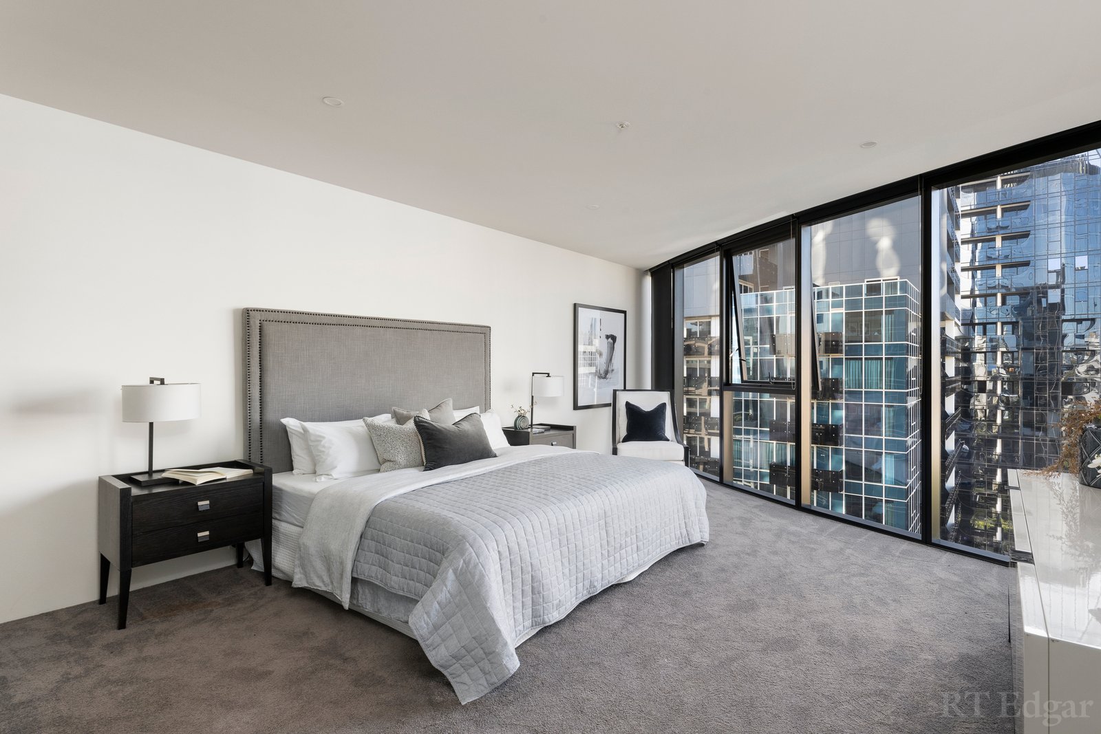 Real Estate and Property in 1204/454 St Kilda Road, Melbourne, VIC