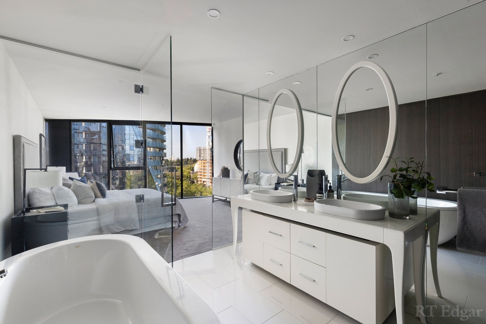 Real Estate and Property in 1204/454 St Kilda Road, Melbourne, VIC