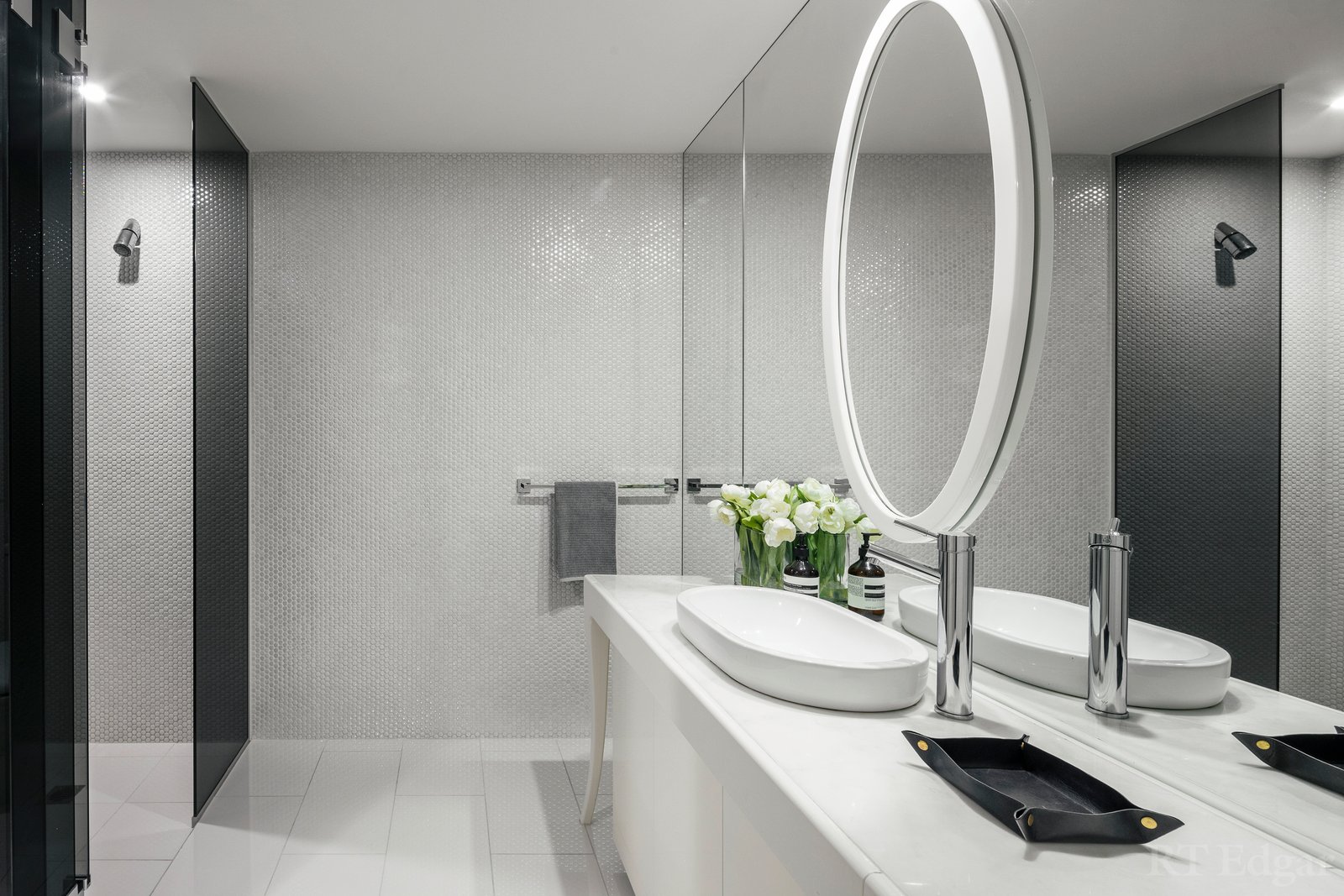 Real Estate and Property in 1204/454 St Kilda Road, Melbourne, VIC