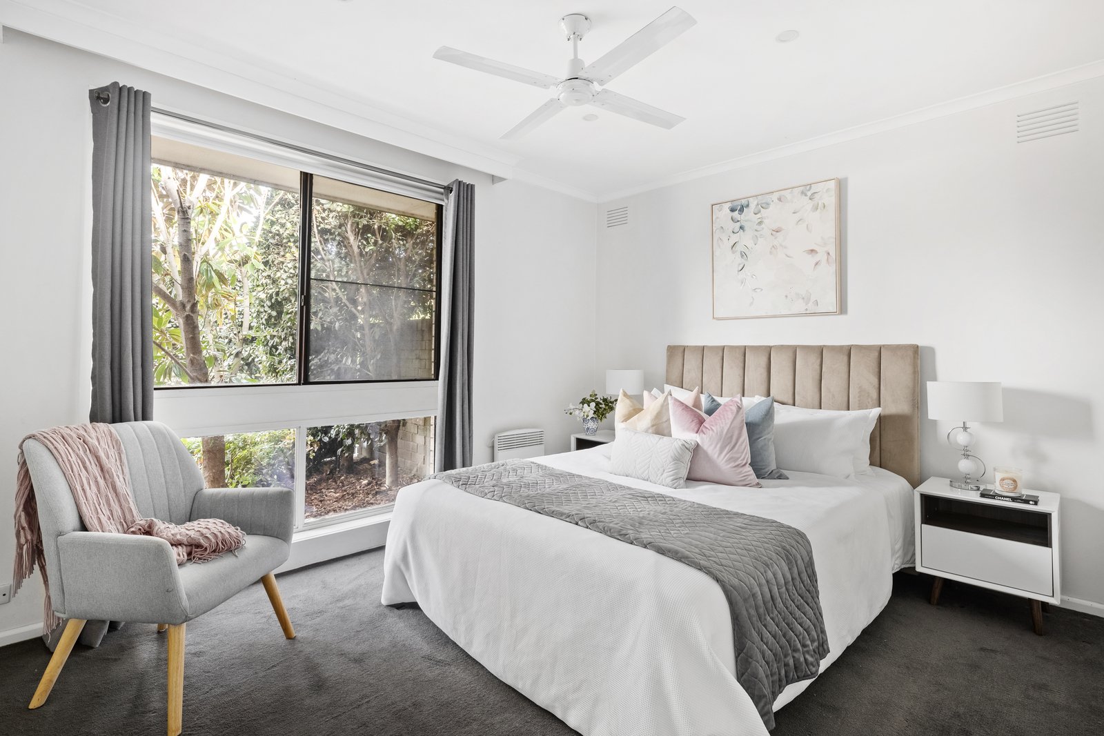 Real Estate and Property in 1/205 Centre Road, Bentleigh, VIC