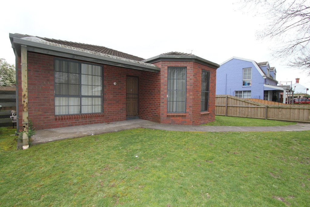 1/206 Talbot Street South BALLARAT CENTRAL 2