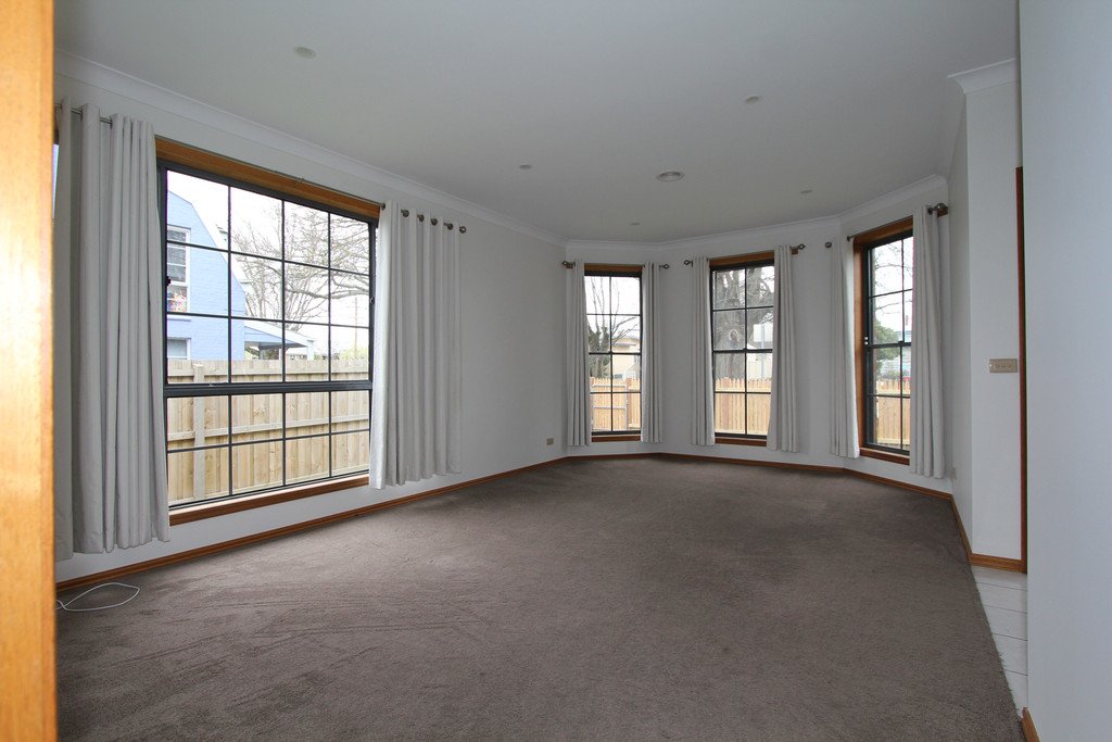1/206 Talbot Street South BALLARAT CENTRAL 3