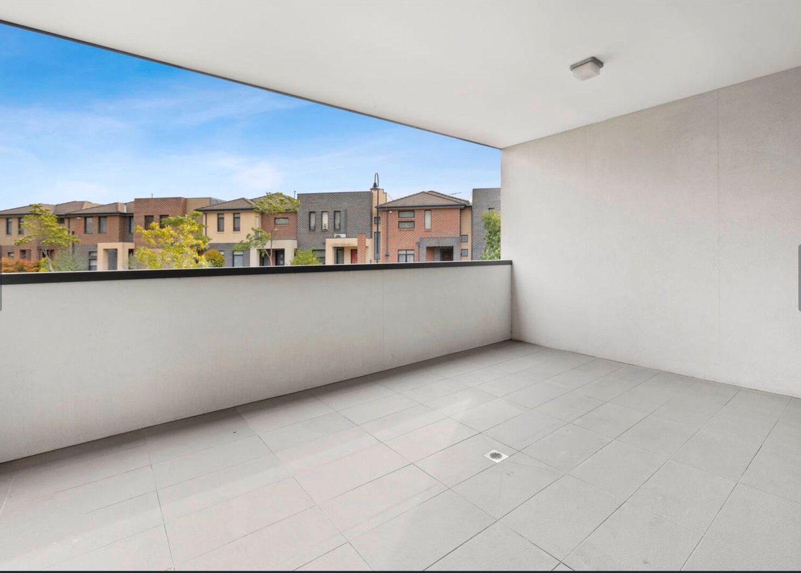 Gallery: 120/60 Autumn Terrace