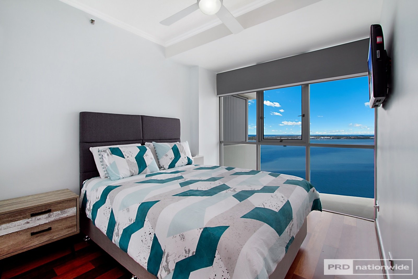 1206/300 Marine Parade LABRADOR 7