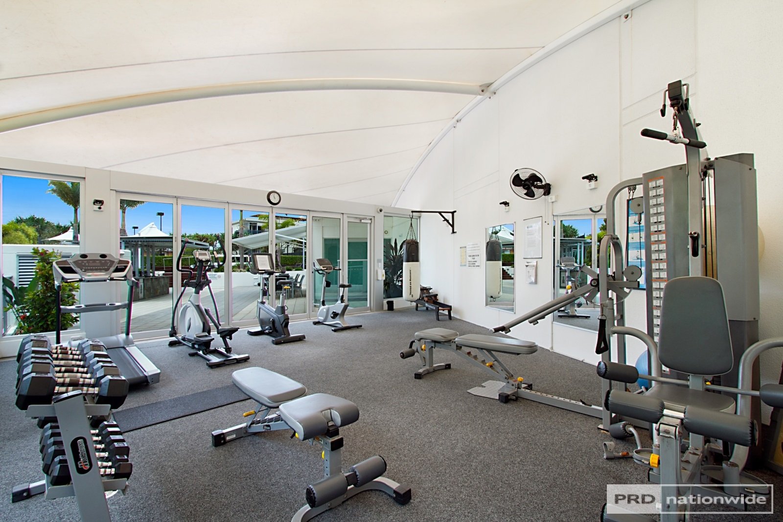 1206/300 Marine Parade LABRADOR 12