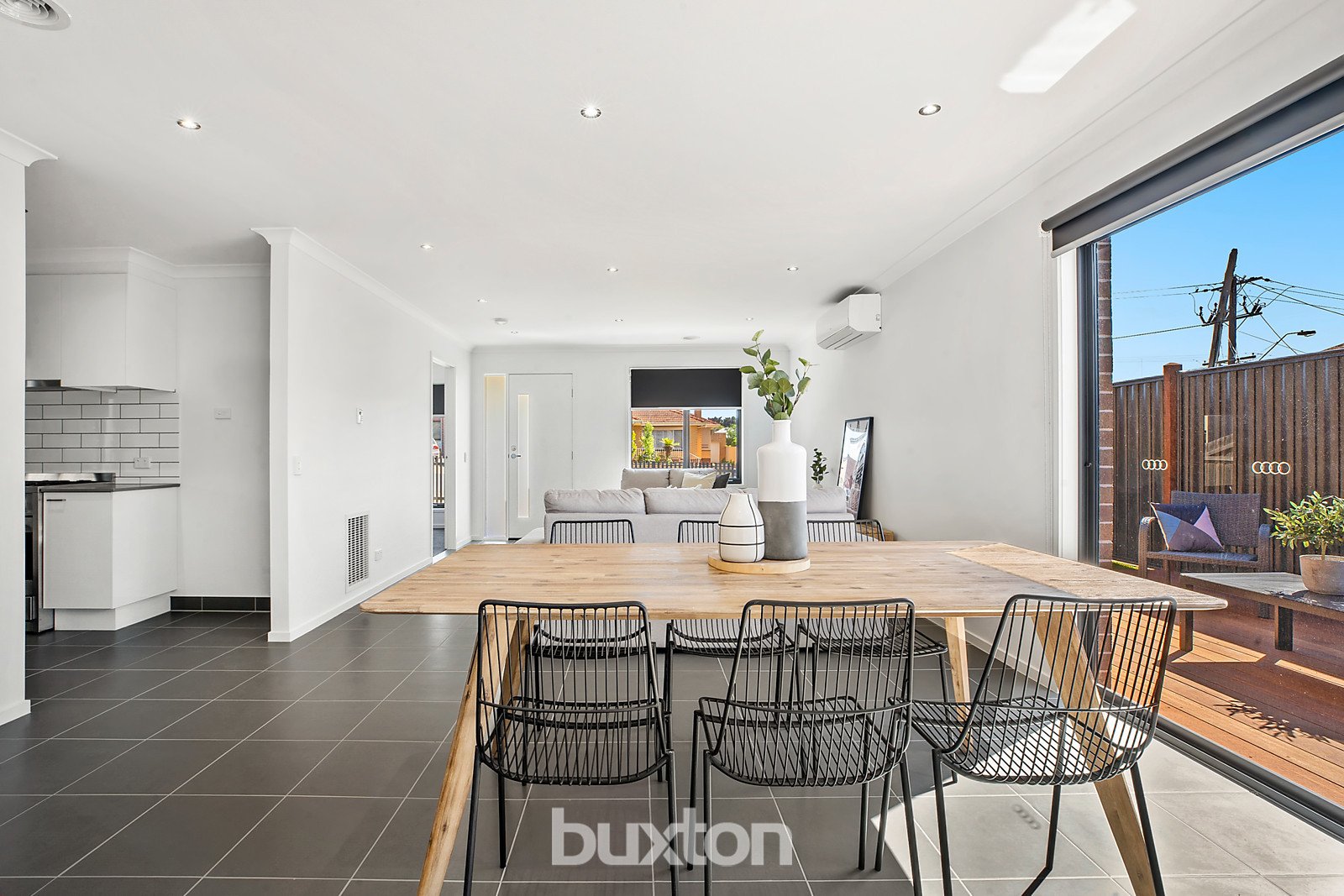 Gallery: 1/207 Separation Street