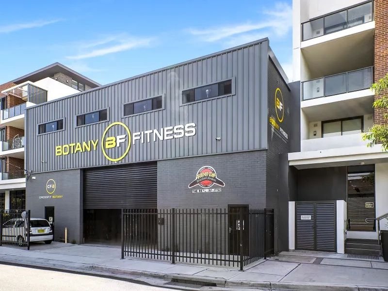 1207/43-45 Wilson Street BOTANY 10
