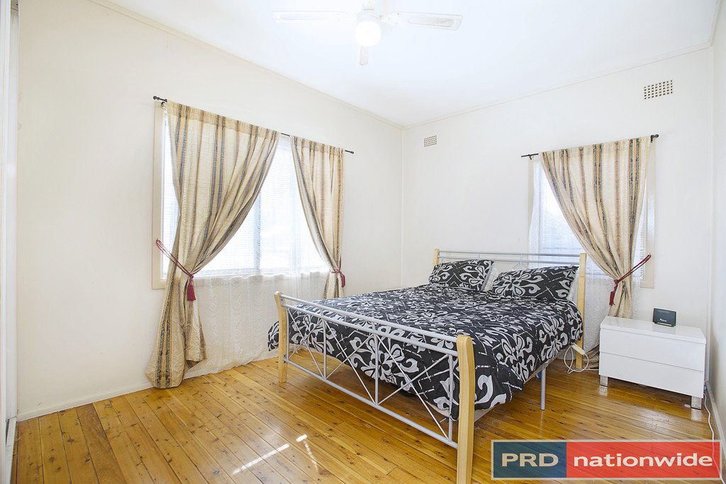 1/208 Jamison Road SOUTH PENRITH 4