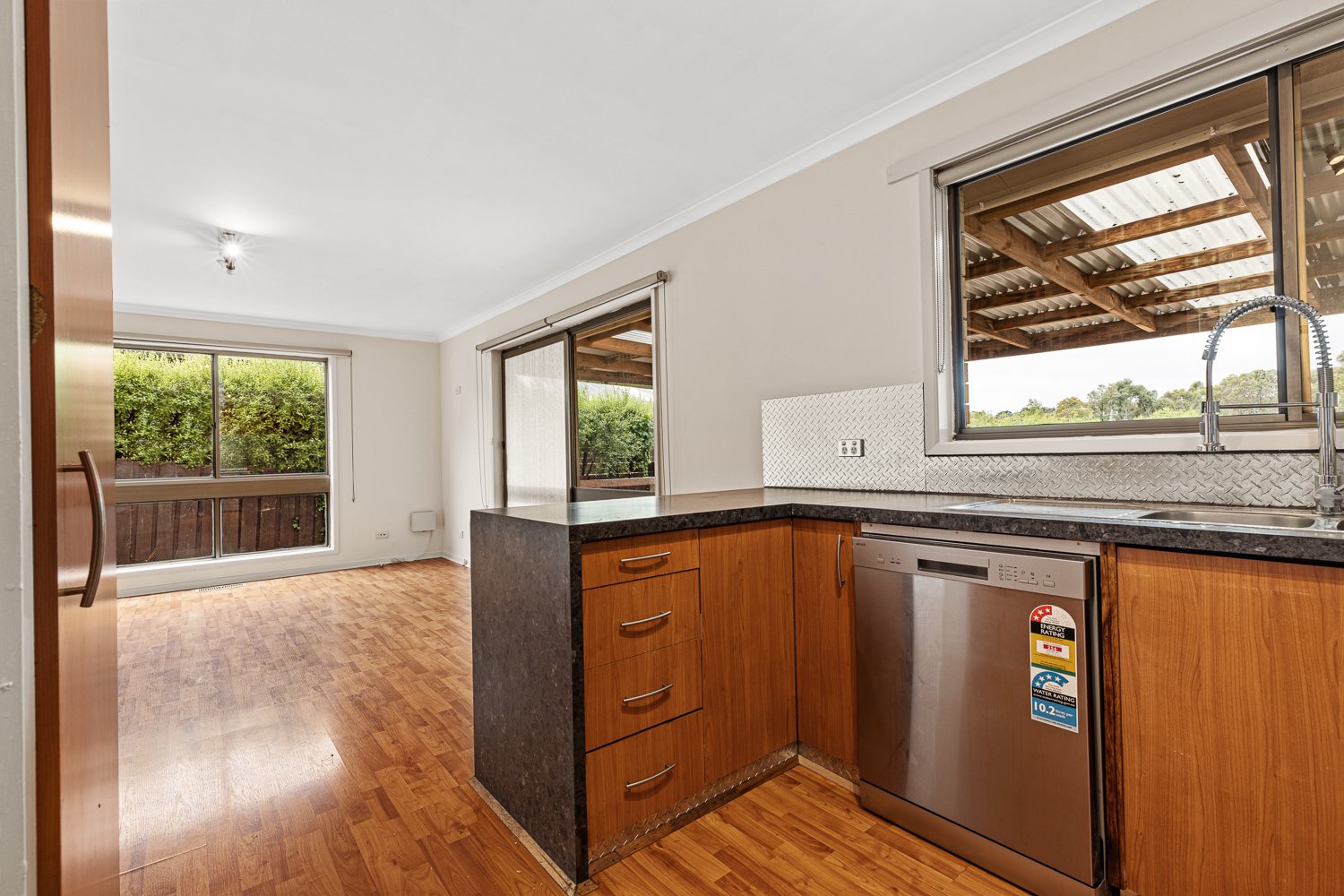 Gallery: 1209 Geelong Road