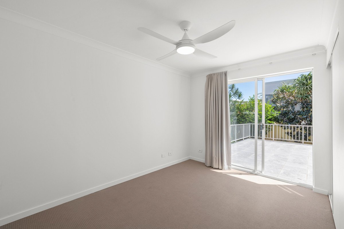 1/21-23 Bullimah Avenue Burleigh Heads 5