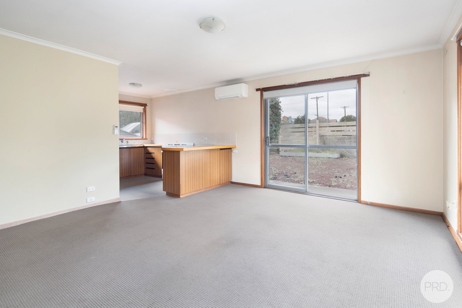 1/21 Ainley Street BROWN HILL 3
