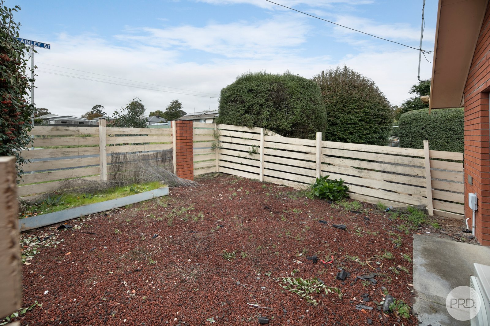 1/21 Ainley Street BROWN HILL 9