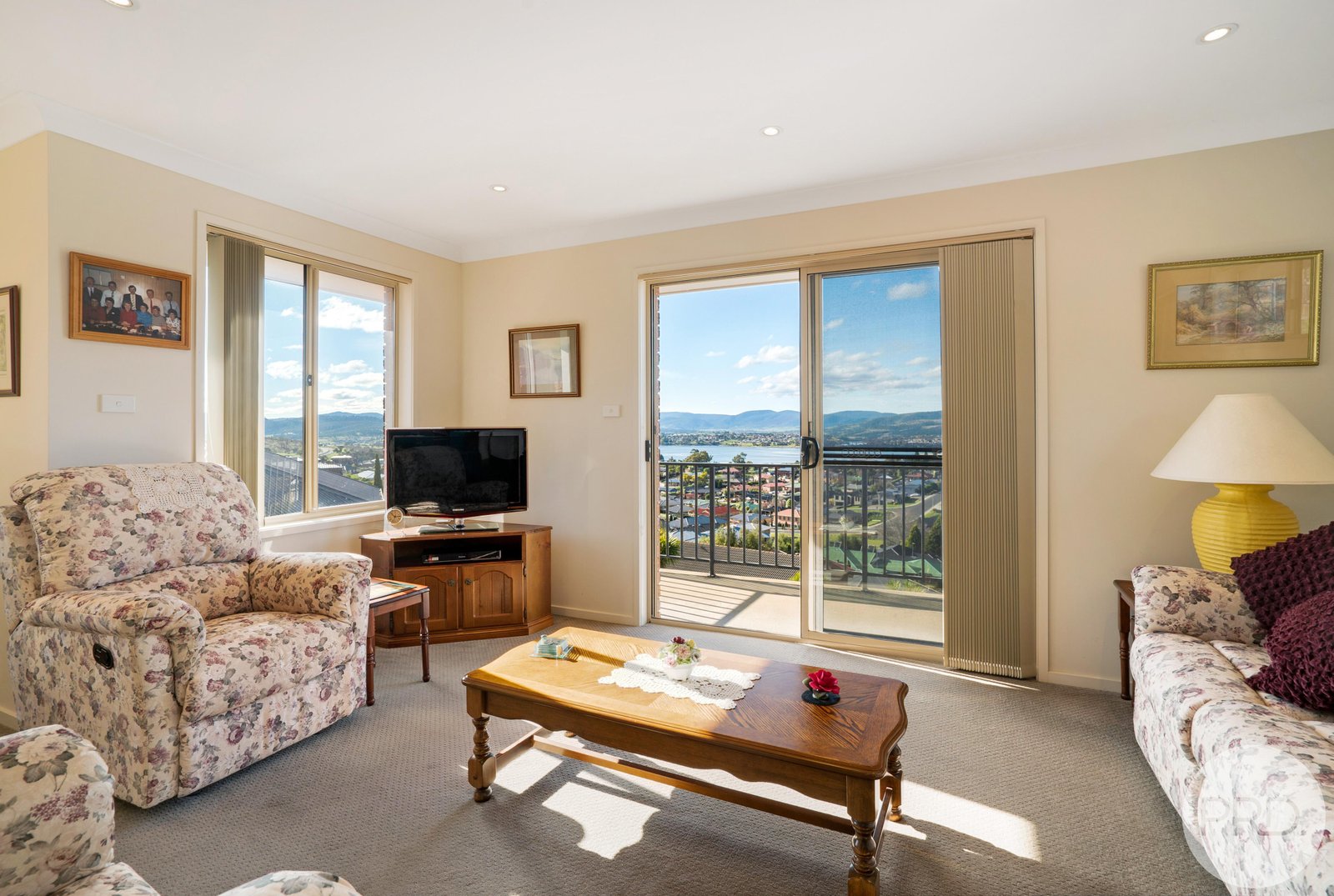 1/21 Ashwood Court AUSTINS FERRY 5