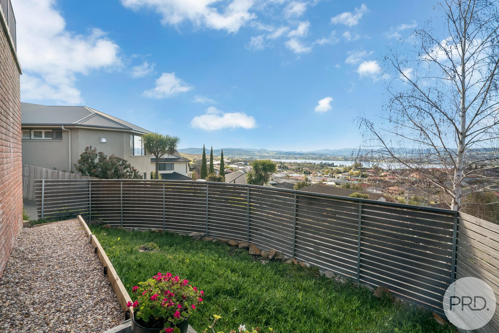 1/21 Ashwood Court AUSTINS FERRY 20