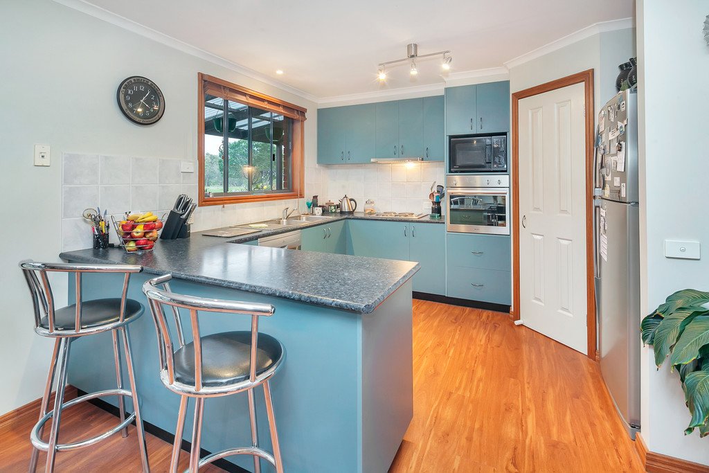 121 Basin Road SCARSDALE 2
