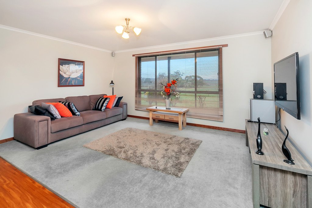 121 Basin Road SCARSDALE 5