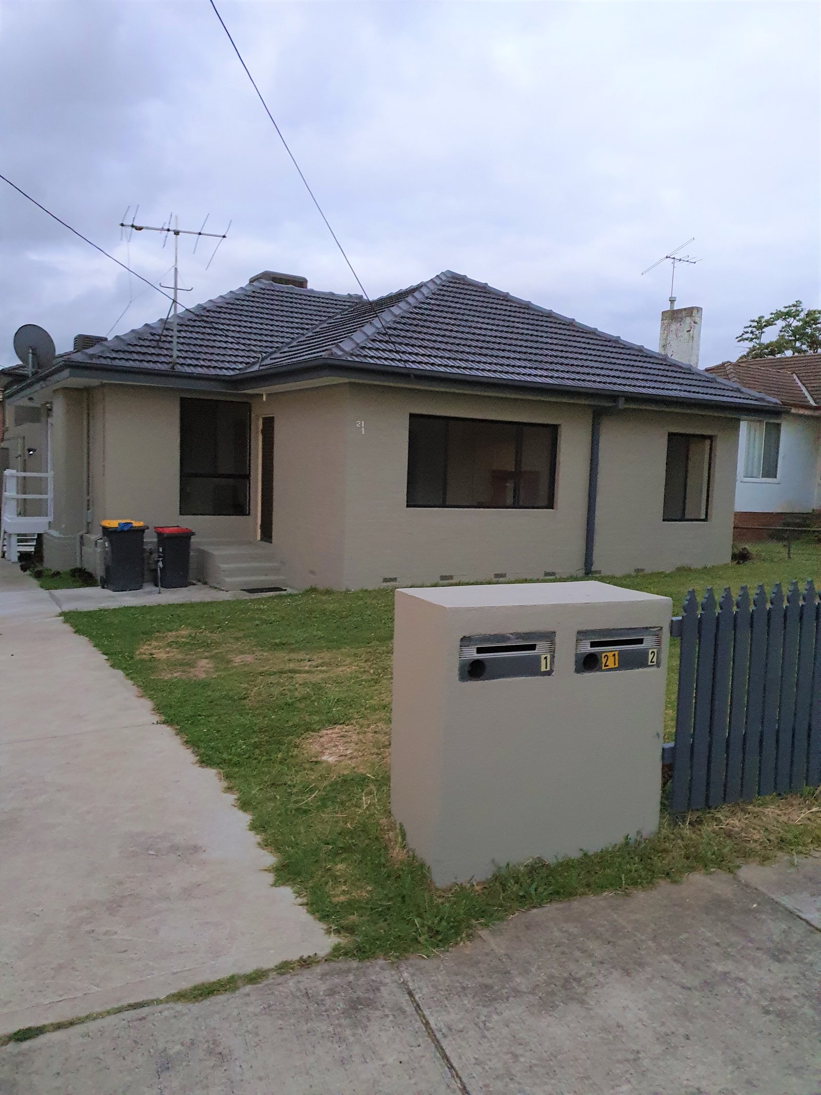 Gallery: 1/21 Batesford Road