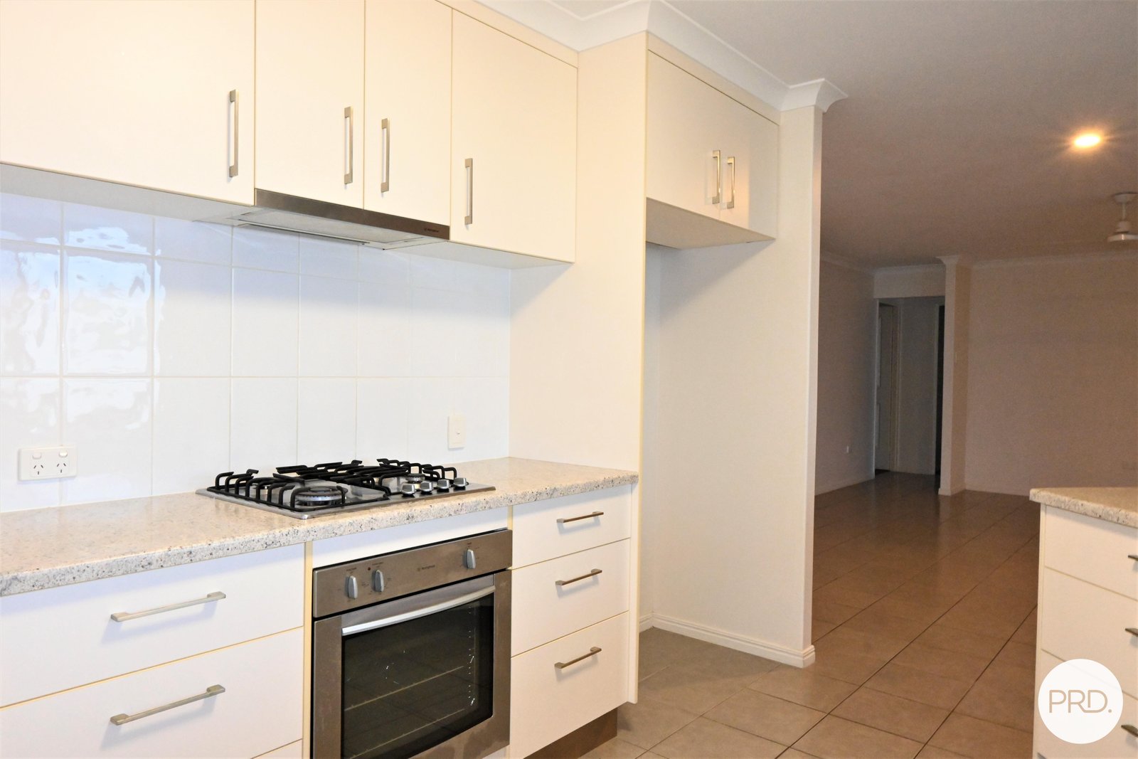 1/21 Bauhinia Drive  BOYNE ISLAND 7