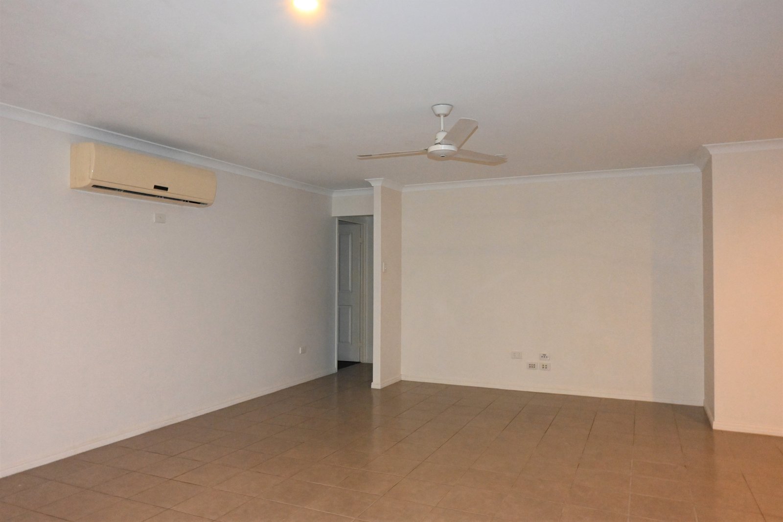 1/21 Bauhinia Drive  BOYNE ISLAND 10