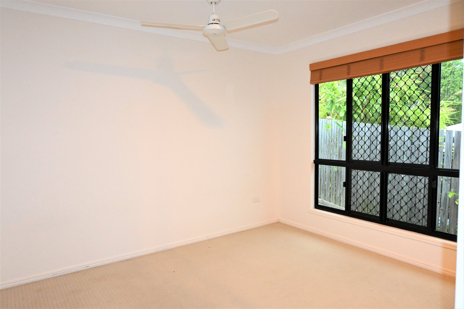 1/21 Bauhinia Drive  BOYNE ISLAND 27