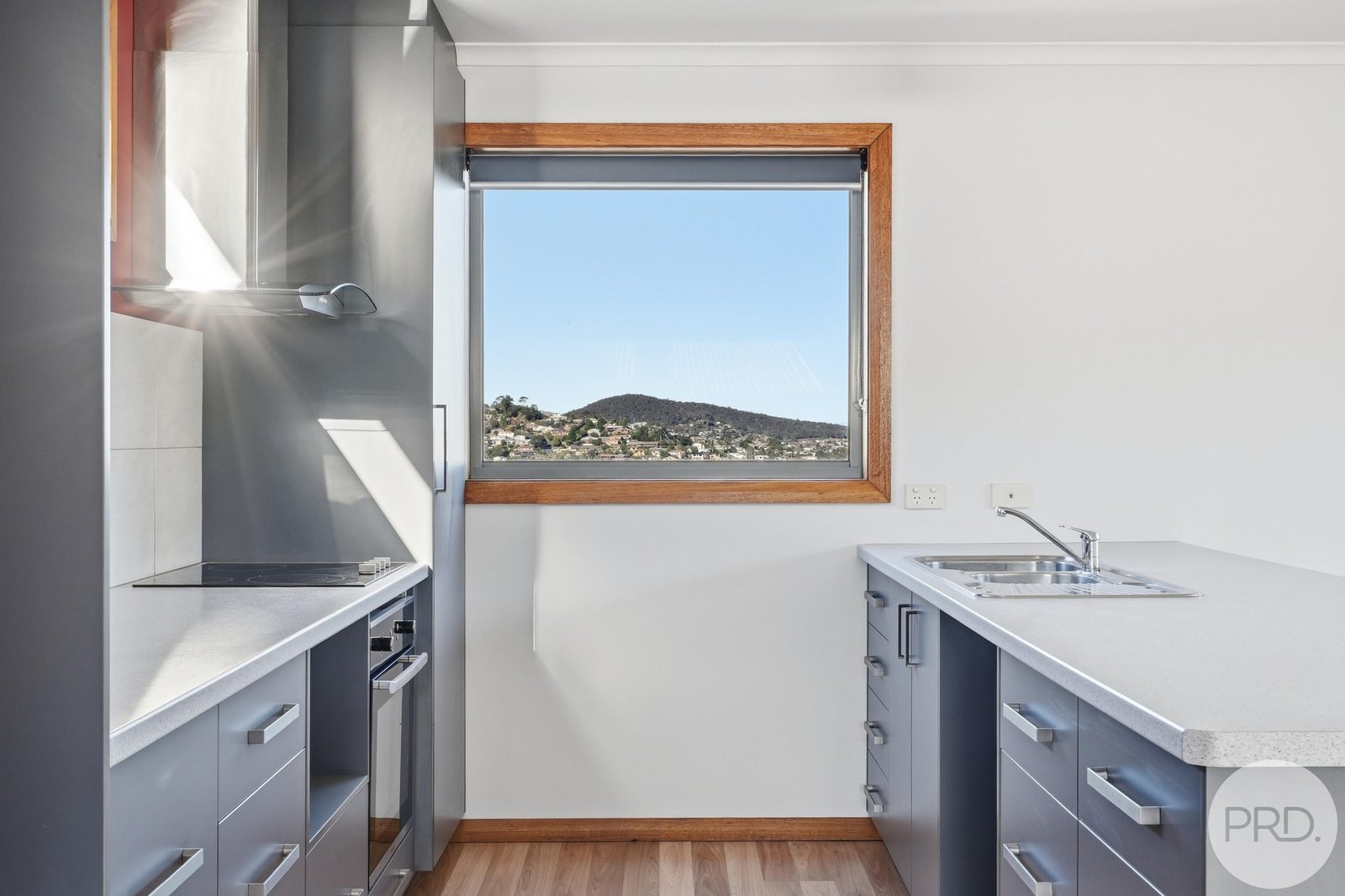 1/21 Bellemont Court GEILSTON BAY 9