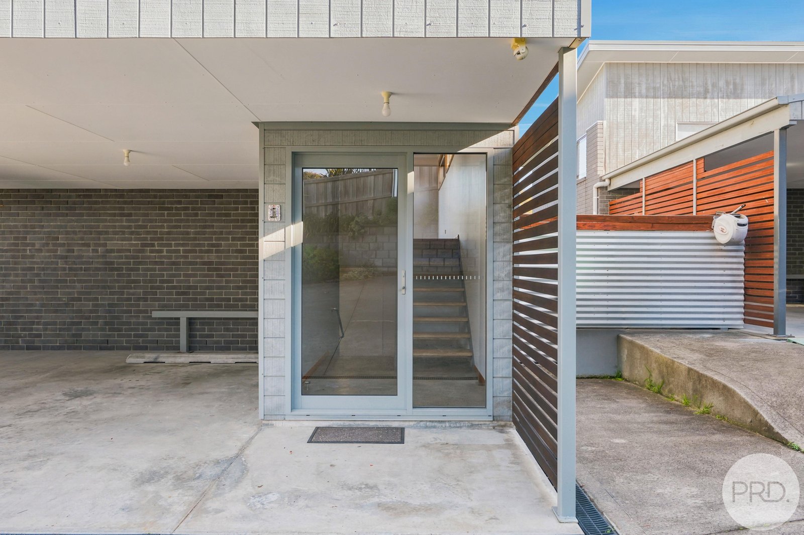 1/21 Bellemont Court GEILSTON BAY 29