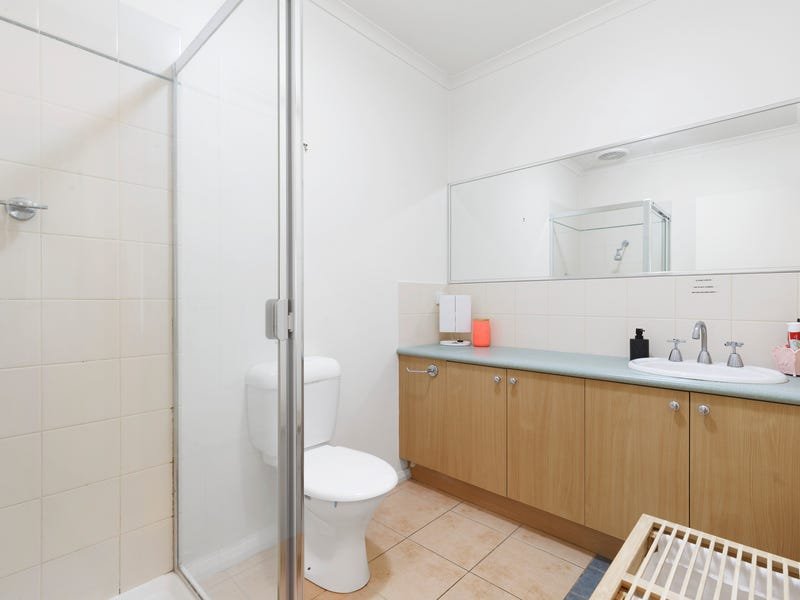 Real Estate and Property in 12/1 Bellevue Avenue, Doncaster East, VIC