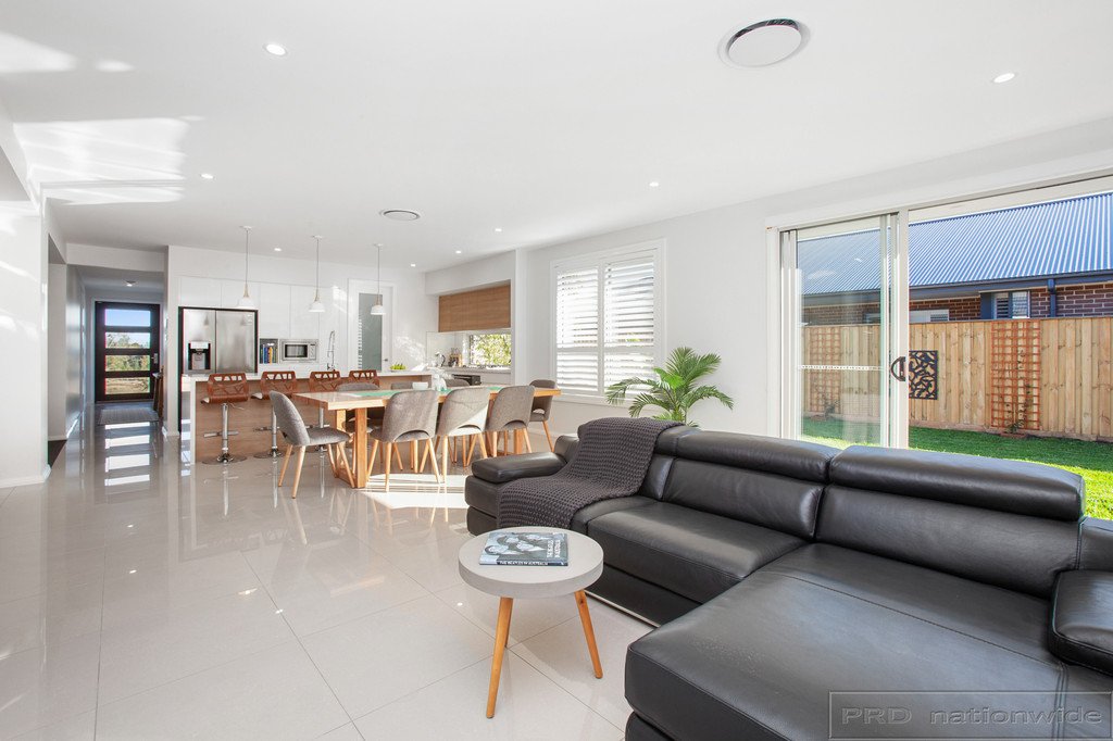 121 Billabong Parade CHISHOLM 11