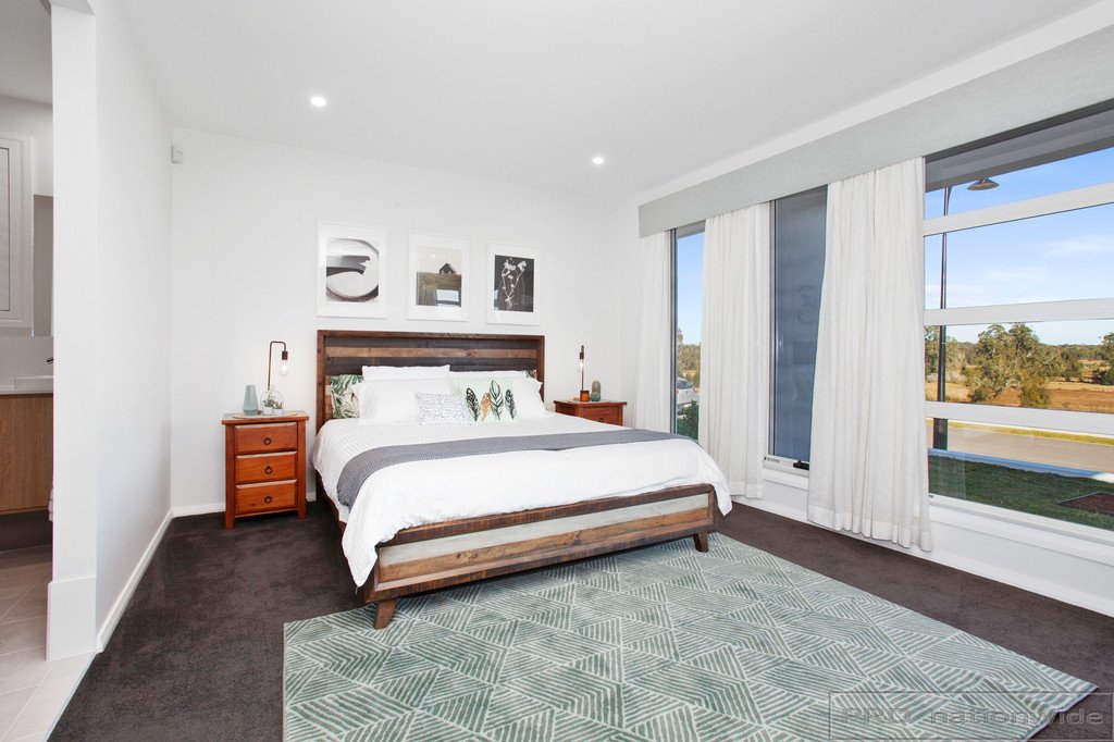 121 Billabong Parade CHISHOLM 20