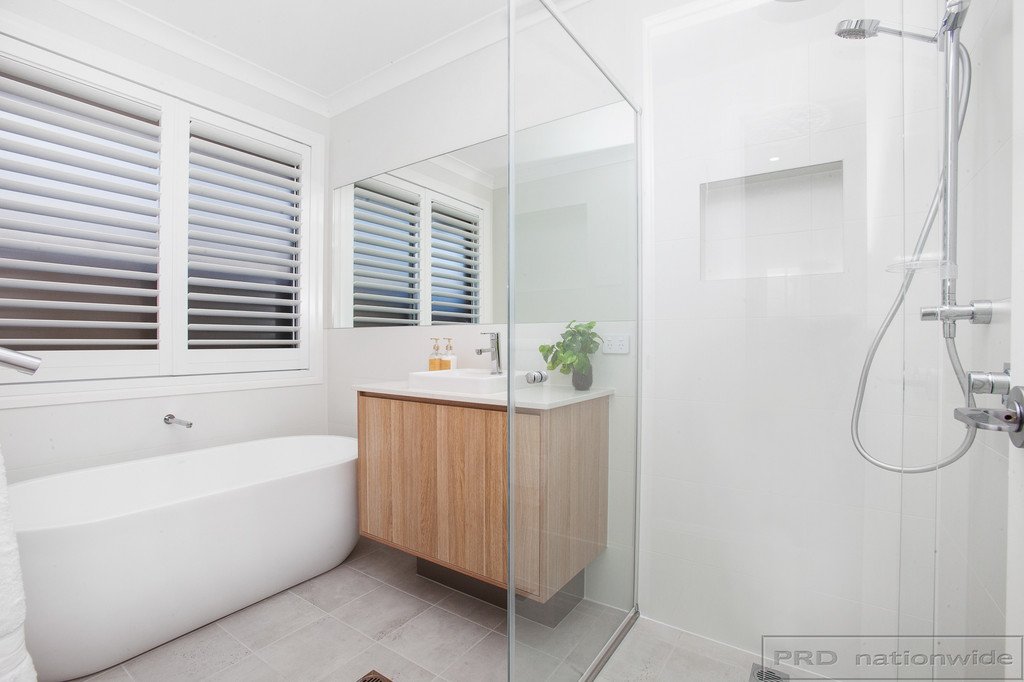 121 Billabong Parade CHISHOLM 26