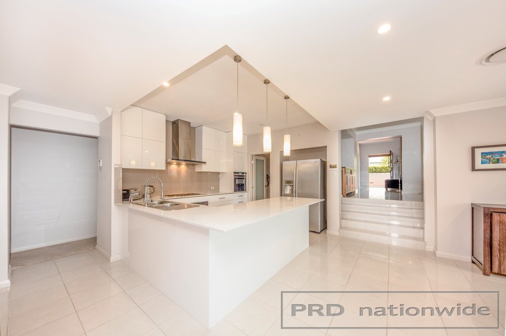 121 Bolwarra Park Drive BOLWARRA HEIGHTS 8
